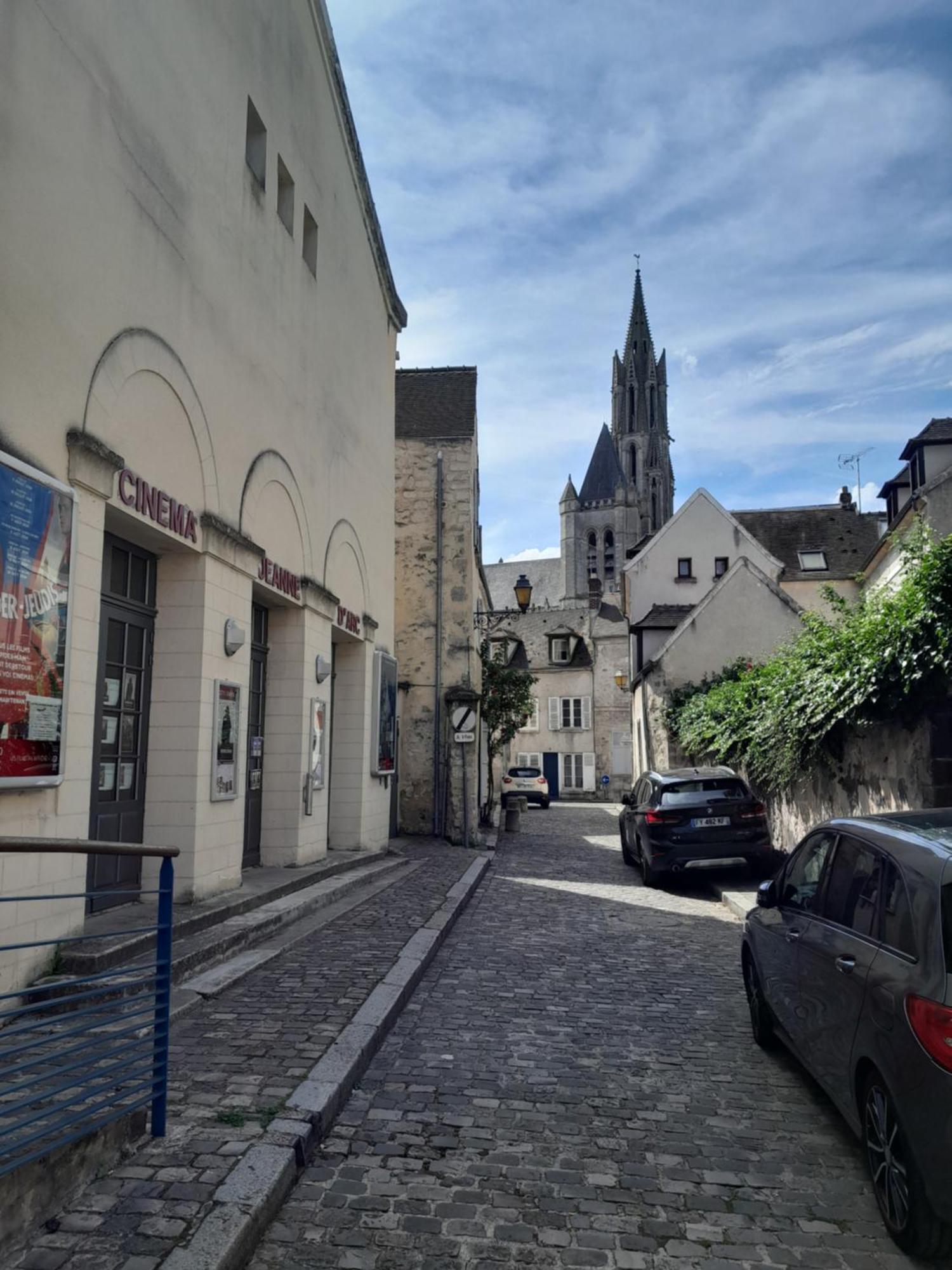 Gite La Folie De Seraphine Apartment Senlis  Exterior photo