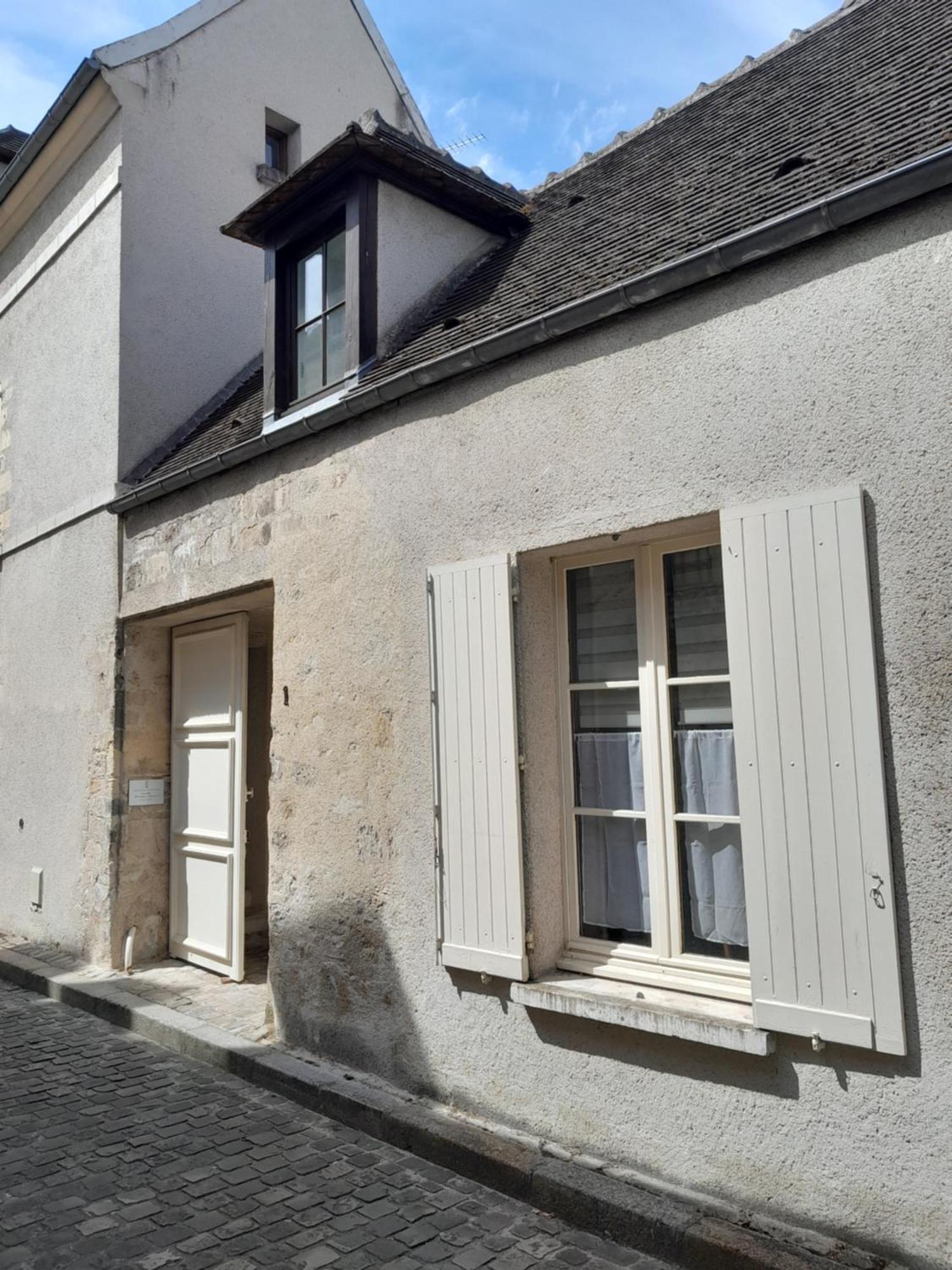 Gite La Folie De Seraphine Apartment Senlis  Exterior photo